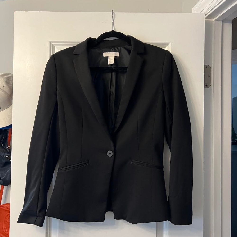 Women's H&M Classic Black Blazer, Size 6